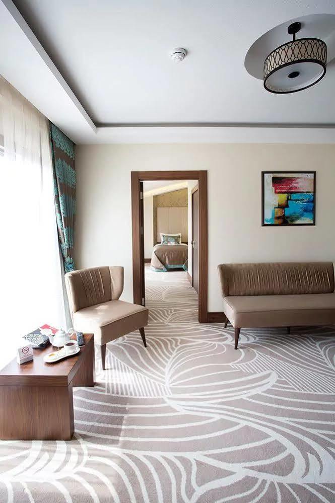 Ramada By Wyndham Yalova Hotell Yalova  Exteriör bild