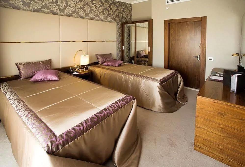 Ramada By Wyndham Yalova Hotell Yalova  Exteriör bild